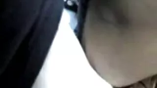 비열한 남녀 공학 앉아 왕가슴 포르노 음부에 사람의 얼굴
