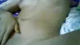 귀여운 여자를 야동 포르노 흡입하기 전에 사람이 성