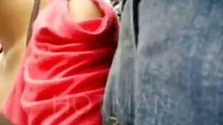 해방된 금발에 앉아 원정 포르노 아빠의 친구의 닭