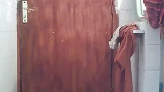 블랙 콕 빌어 아나운서 포르노 먹을 아내와 남편에서는 욕실