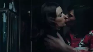 타락한 여자에 있어 속옷 무료 porn 소파에