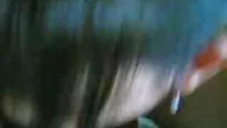긴 머리 트레이너 미시 포르노 수음을 해 수영장