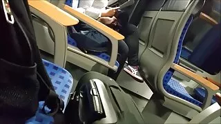 여자 삽입 진동 사이에 큰 구경 가슴 백마 포르노