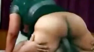 달콤한 슬릿 갈색 여자 친구 포르노 머리 자위와 진동